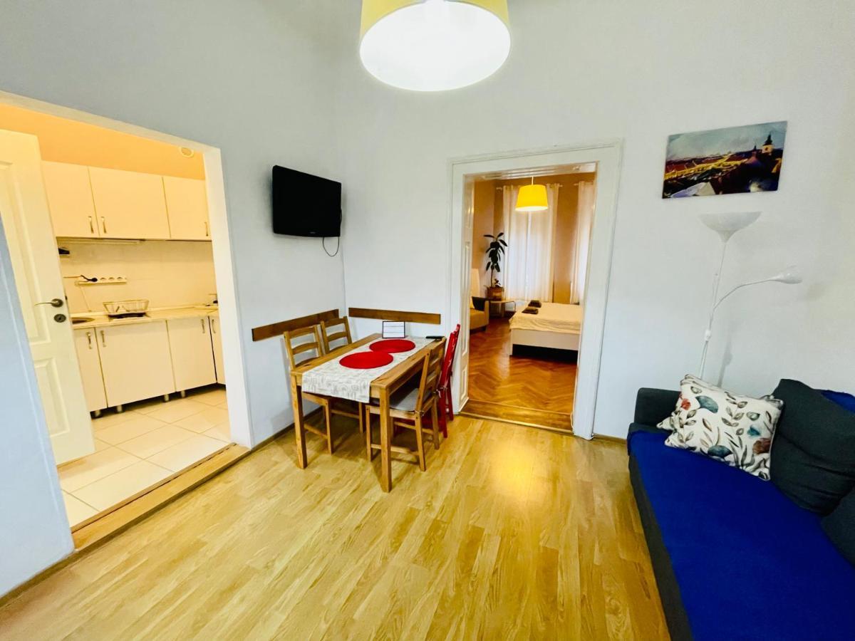 Flh - Apartament 2 Camere Ocnei Sibiu Extérieur photo
